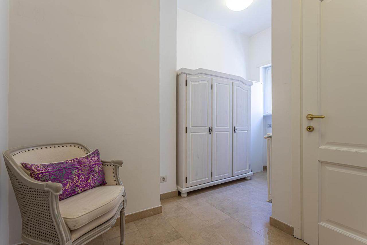 Ginevra Luxury New Classic Apartment Close Vatican Рим Екстериор снимка